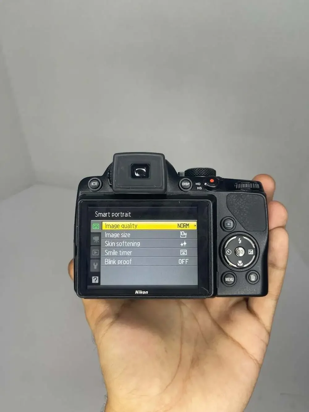 Nikon COOLPIX P100 10.3MP Digital Camera with 26x Optical Zoom